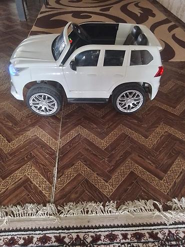 uşaq oyunları: Uşaq elektrik maşını – Lexus LX570 stili, ağ rəng - Geniş salon, 2 — 4
