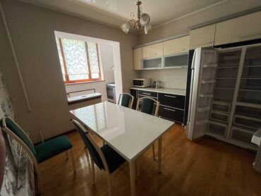 Продажа квартир: 2 комнаты, 52 м², 105 серия, 2 этаж, Косметический ремонт