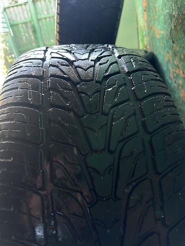 car battery: Шины Nexen Roadian HP - Размер: 285/50 R20 - Индекс — 3