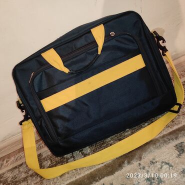 сумка для ноутбуков: Сумка для ноутбука! Состояние как новое. Покупала в Анкаре