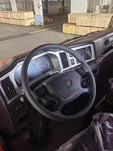 Грузовики: Грузовик, Shacman, Новый — 18