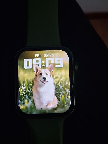 apple watch 10: Смарт-часы с прямоугольным экраном и силиконовым ремешком цвета хаки — 2