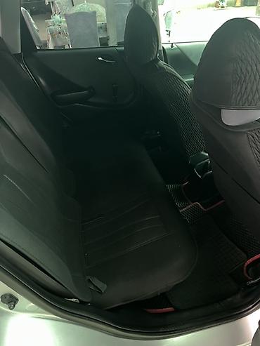 sprinter 315: Honda Jazz: 2004 г., 1.4 л, Механика, Бензин, Хэтчбэк — 9