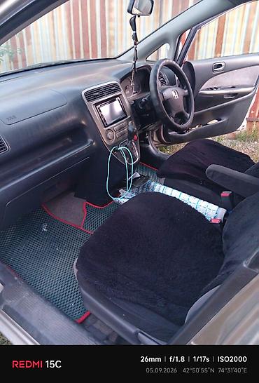 kia cornival: Honda Stream: 2001 г., 1.7 л, Автомат, Бензин, Универсал — 8