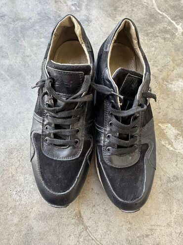 Salonke: Salonke, Replay, 38 — 16