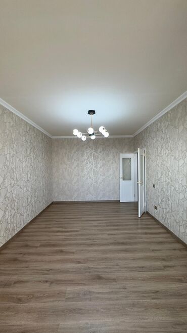 Продажа квартир: 1 комната, 36 м², 106 серия, 9 этаж, Евроремонт — 3