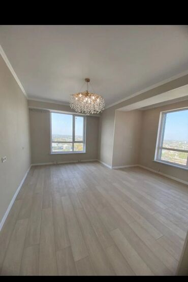 дом меняю на квартиру бишкек: 3 комнаты, 83 м², Элитка, 13 этаж, Евроремонт