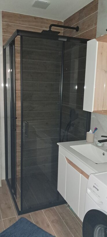 Kreveti: Ugradni TV panel sa dekorativnim lamelama + tapacirani francuski ležaj — 12