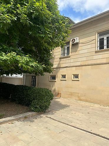 Günlük kirayə evlər: 200 kv. m, 5 otaqlı -da lalafo.az — 2 Günlük kirayə evlər: 200 kv. m, 5 otaqlı — 2