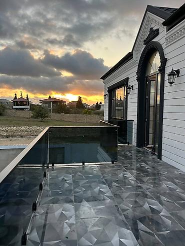 Balkon məhəccərləri: Balkon məhəccəri, Şüşə, Pulsuz çatdırılma — 2