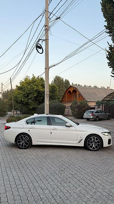 m 5: BMW 5 series: 2021 г., 2 л, Автомат, Электромобиль, Седан — 5