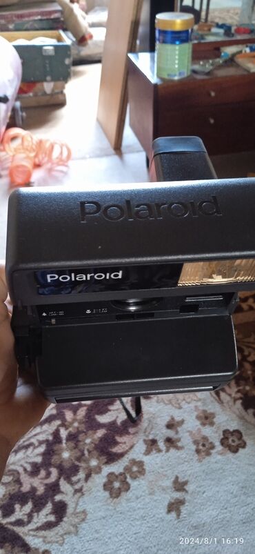 polaroid: Fotokameralar