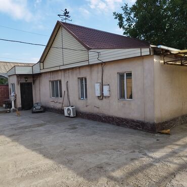 продажа домов в городе бишкек: 76 м², 4 комнаты, Старый ремонт С мебелью
