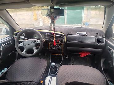 голф вента: Volkswagen Vento: 1992 г., Механика, Бензин, Седан — 4