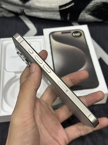 i̇phone pro: IPhone 15 Pro, 256 GB, Natural Titanium, Simsiz şarj — 3