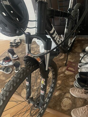 Velosiped ehtiyyat hissələri: Rock Shox arginal İşleniş gül kimidi 26 lıq Ramanı değişirem