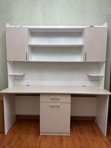 шкаф для детской одежды: Детская гарнитура, Б/у, Для девочки, Для мальчика, ДСП, цвет - Желтый