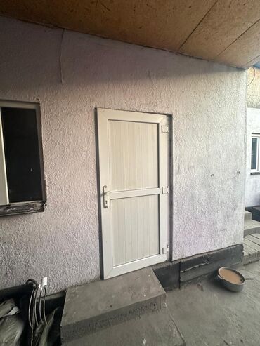 снять квартиру в частном секторе: 12 м², Без мебели