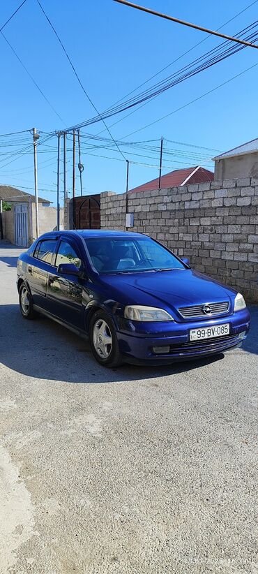 Opel Astra: 2 л | 1999 г. 278000 км Хэтчбэк