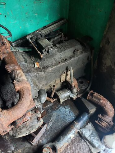 обмен с вашей доплатой: Продаю матор КАМАЗА и каропка передач МТЗ 6 силиндр турбированный.150