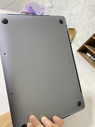 Ноутбуки Apple (MacBook): MacBook Pro 13" (2020) — Space Gray Характеристики: - Дисплей: 13.3" — 2