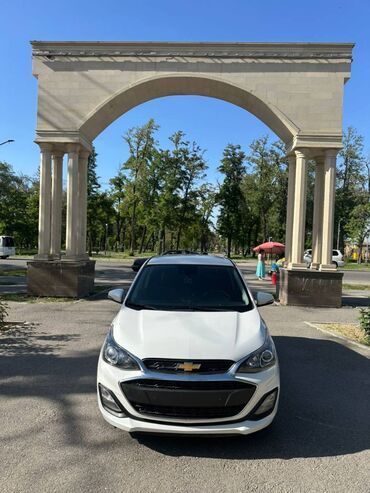 Chevrolet: Chevrolet Spark: 2019 г., 1.4 л, Вариатор, Бензин