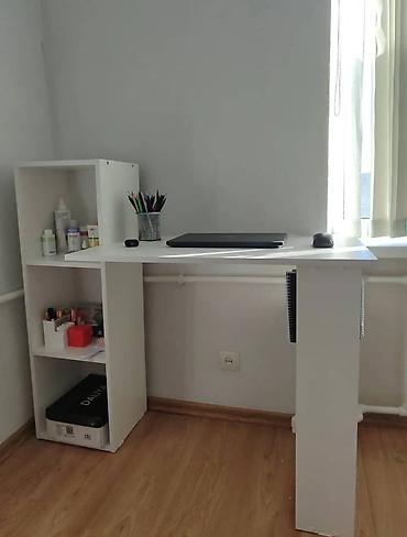 Компьютерные столы: Компьютерный стол, Новый, С полками — 12