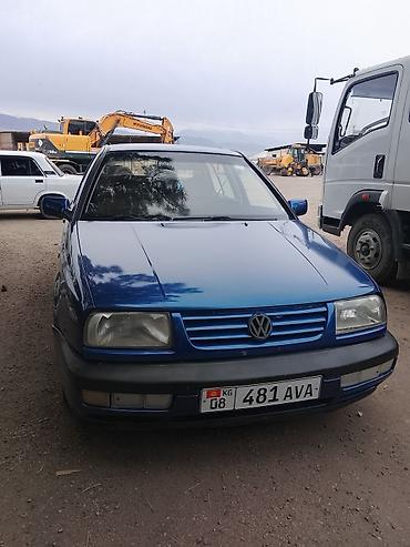 kia rio 2004: Volkswagen Vento: 1996 г., 1.8 л, Механика, Бензин, Седан — 1