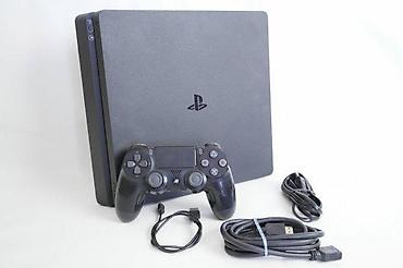 U ponudi je Sony PlayStation 4 sa naslova. Stanje: konzola perfektnа