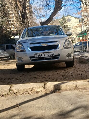 Chevrolet: Chevrolet Cobalt: 1.5 l | 2023 il 61500 km Sedan — 4