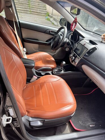 Kia: Kia Cerato: 2 l | 2011 il Sedan — 13