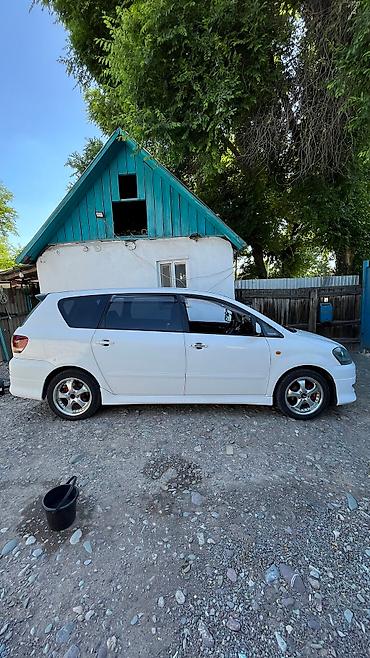 Транспорт: Toyota Ipsum: 2002 г., 2.4 л, Автомат, Бензин, Минивэн — 3