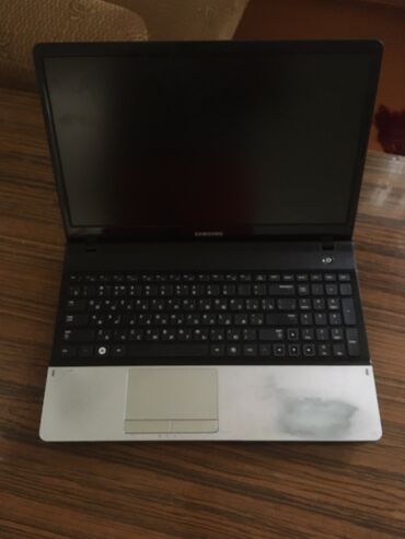 телефон fly fs527 nimbus 17: Samsung, 17 ", AMD A4, 256 GB