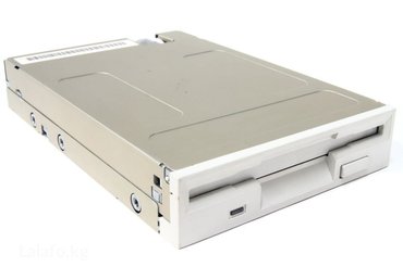 внешний дисковод для ноутбука: Флоппи дисковод FDD Sony 3.5" для дискет 1,44 цвет: ivory