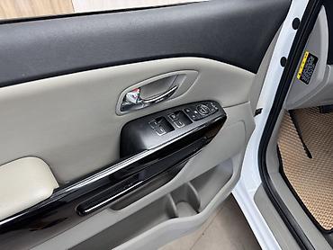 Kia: Kia Carnival: 2019 г., 2.2 л, Автомат, Дизель, Минивэн — 11