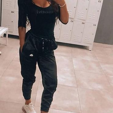 studio pollini: Nike saten trenerka vel L, Nike divnaa saten trenerka Vel L Struk po — 1