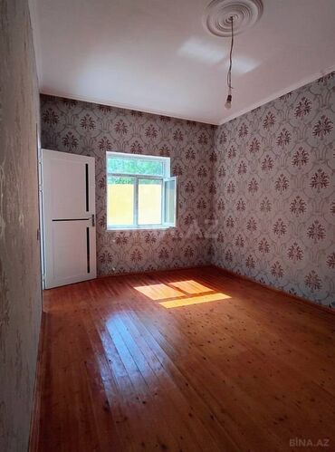 Həyət evləri və villaların satışı: Mawdagada 3 otaqli menzil satilir.menzil 2 yataq otagi ve geniw zal — 7