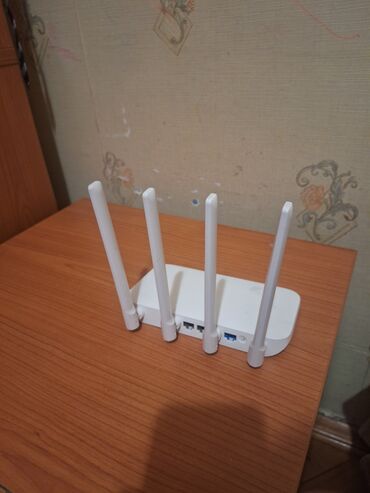 adsl wifi modem router: Xiaomi Mi Wi‑Fi router 5G - Rəng: ağ - 4 ədəd tənzimlənən xarici