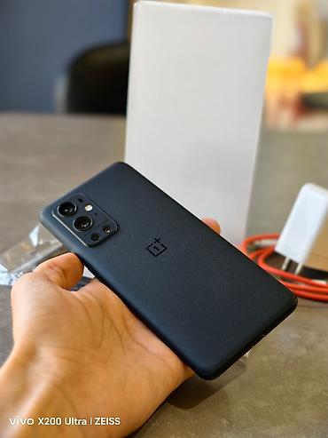 poco pro: OnePlus 9 Pro, Б/у, 256 ГБ, цвет - Черный — 2