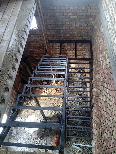 Металлические лестницы: Металлический каркас лестницы, предназначенный для установки внутри at lalafo.kg — 1 Металлические лестницы: Металлический каркас лестницы, предназначенный для установки внутри — 1