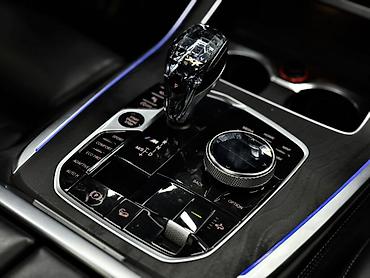 движок на нексия: BMW X7: 2020 г., 4.4 л, Автомат, Бензин, Внедорожник — 7