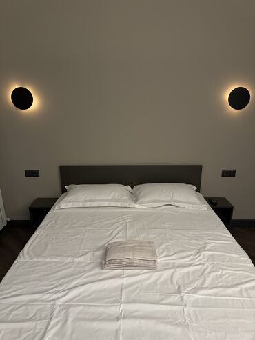 Посуточная аренда квартир: 1 комната, Душевая кабина, Постельное белье, Кондиционер — 2