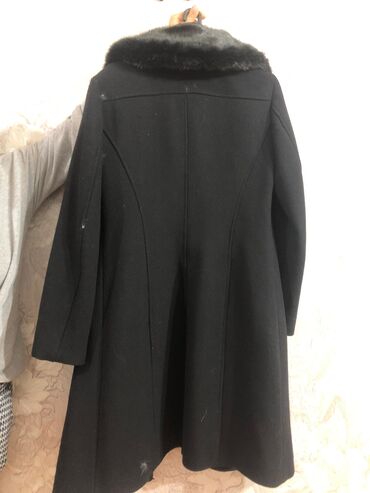 Kurtkalar: Dəri kurtka, S — 4