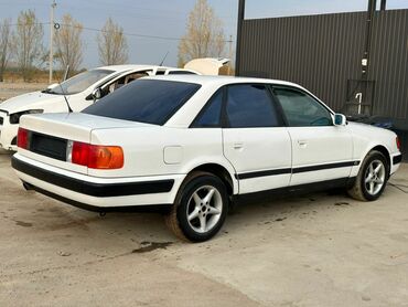 бампер грандеур: Audi 100: 1991 г., 2.3 л, Механика, Бензин, Седан