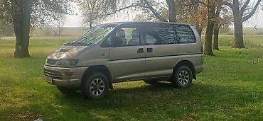 спейс: Mitsubishi Delica: 1999 г., Автомат, Дизель, Минивэн — 3