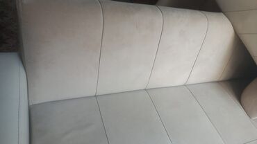 Divan, İşlənmiş, Açılmayan, Bazasız, Parça, Çatdırılma yoxdur