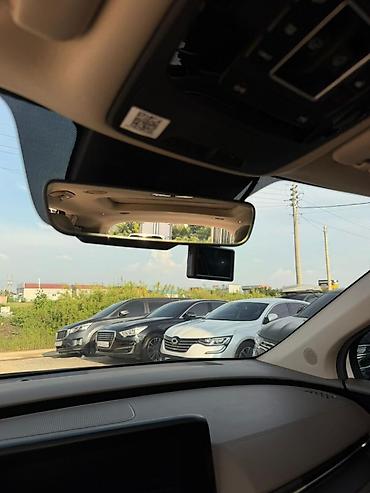 Kia: Kia Carnival: 2021 г., Минивэн — 16