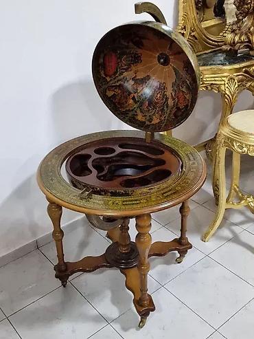 postament za skulpture: Globus bar / mini bar za piće (broj 13) 🌍🍸 Dobro stanje ✅ Prečnik: 73 — 3