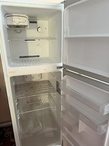 mini refrigerator: Двухкамерный холодильник LG с верхней морозильной камерой — 1