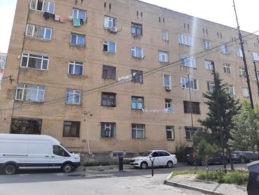 Uzunmüddətli kirayə mənzillər: Badamdarda, Hollivud və Kaspian Hospital klinikasının yanında. 3
